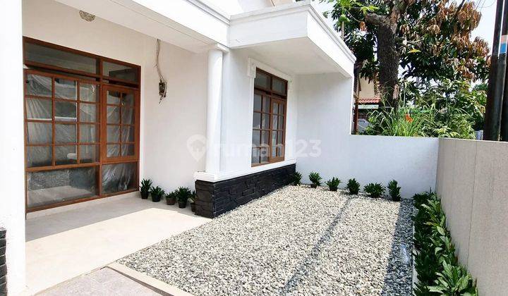 Rumah Furnished Renovasi Di Taman Holis Indah Bandung Rumah Sudah Renovasi Furnished di Taman Holis Indah Bandung, Holis Cigondewah 2