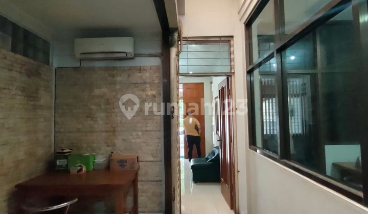 Rumah Bagus Luas 440 Meter Lebar Muka 12 Meter Di Sayap Sukajadi Bandung Semi Furnished Rumah Bagus SHM - Sertifikat Hak Milik di Sayap Sukajadi Bandung, Sukajadi 6