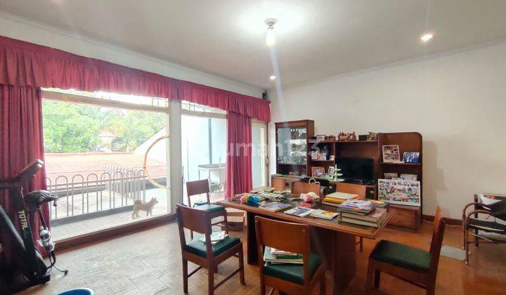 Rumah Bagus Luas 440 Meter Lebar Muka 12 Meter Di Sayap Sukajadi Bandung Semi Furnished Rumah Bagus SHM - Sertifikat Hak Milik di Sayap Sukajadi Bandung, Sukajadi 7