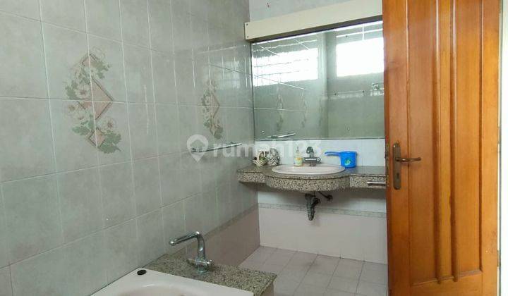 Rumah Bagus Luas 440 Meter Lebar Muka 12 Meter Di Sayap Sukajadi Bandung Semi Furnished Rumah Bagus SHM - Sertifikat Hak Milik di Sayap Sukajadi Bandung, Sukajadi 10