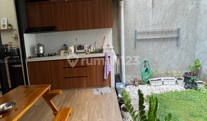 Rumah Bagus Langka Di Tatar Lokacitra KBP Bandung Rumah Semi Furnished Bagus di Tatar Lokacitra KBP Bandung, Kota Baru Parahyangan 2