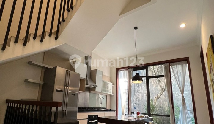 Rumah Townhouse 3 Lantai Furnished Di Setra Duta Bandung Rumah 3 Lantai Furnished Bagus di Kompleks Setraduta Bandung, Setra Duta 2