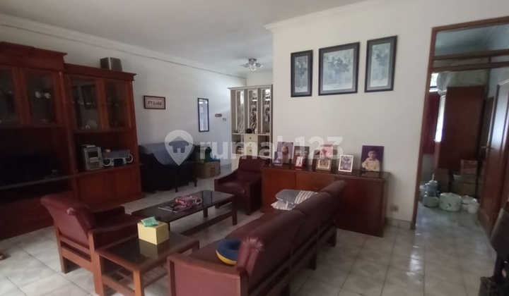 Muara Furnished House Price 80 Million Per Year Good in Muara