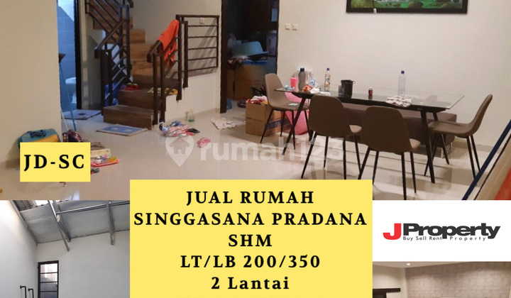 Good 2-Story Singgasana Pradana Bandung House with SHM in Mekar Wangi. 2
