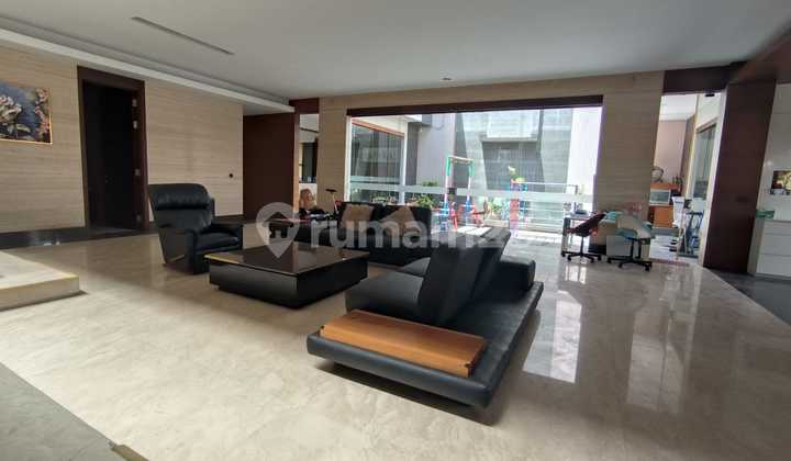 Rumah Singgasana Pradana Lux Bagus Furnished di Mekar Wangi Rumah Singgasana Pradana Lux Bagus Furnished di Mekar Wangi