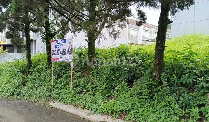 Plot Area 214 Meters in Setraduta Bandung Land in Setra Duta SHM 214.0 m² Plot Area 214 Meters in Setraduta Bandung Land in Setra Duta SHM 214.0 m²