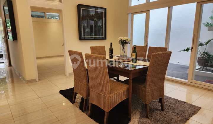 Rumah Furnished Bagus Di Sayap Burangrang Bandung 2