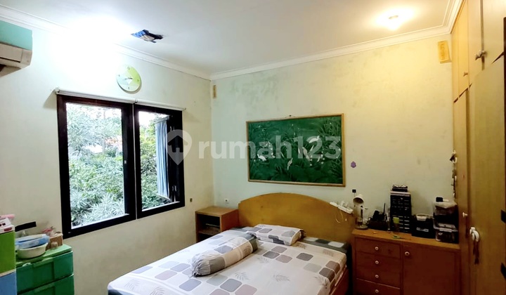 Hot Sale Cepat! Turun Harga Rumah Siap Huni di Bintaro Sektor 9 Jarang Ada Posisi Hook Depan Taman, Harga Nego (Dna)