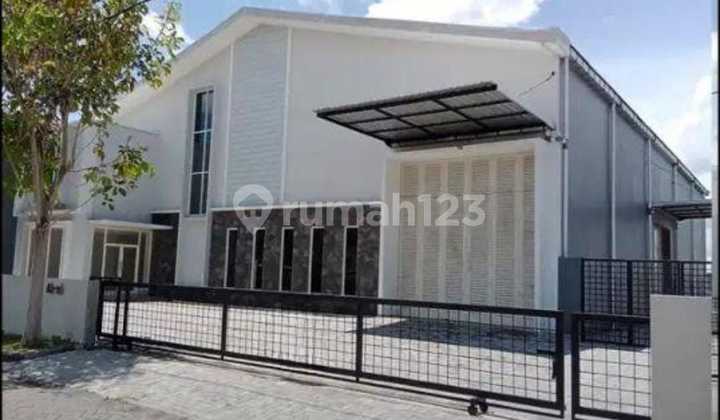 Gudang Industri Modern Baru Siap Pakai, Menganti.