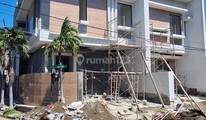 Rumah Baru Sutorejo Prima 1