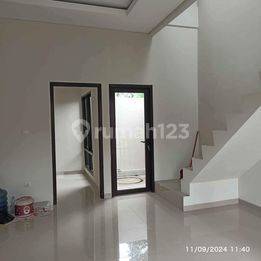 Rumah Scandinavian 2 Lantai Dengan View Gunung Bogor 2