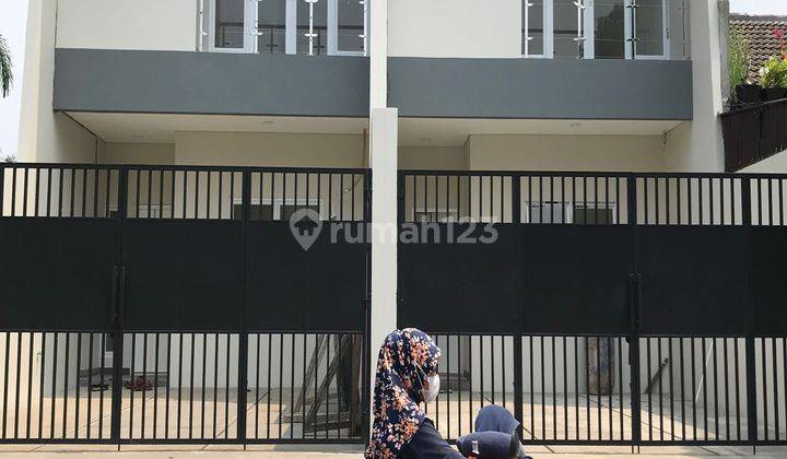 Rumah Mewah Siap Huni 2 Lantai Minimalis Moderen Di Taman Meruya Indah Jakarta Barat 2