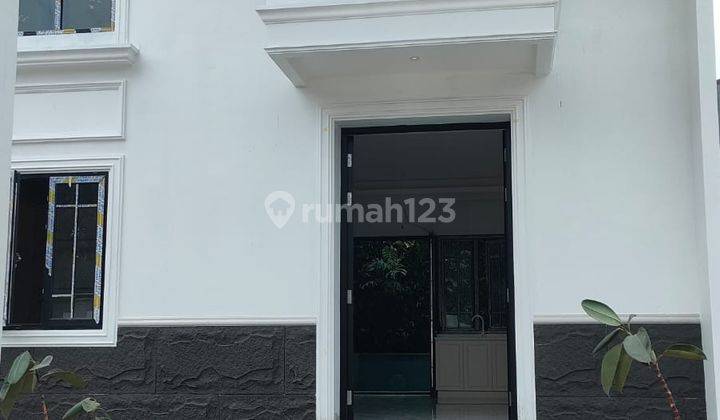 Rumah Privat Cluster Mewah Di Bintaro , Jakarta Selatan 3 Lantai 2