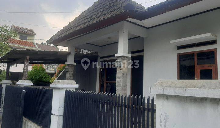 Rumah di Griya Cempaka Arum, Dekat Summarecon, Masjid Al Jabbar & Stadion GBLA 2