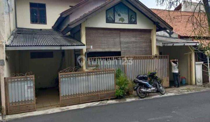 Rumah di Gombel permai 2 Lantai SHM Baru Utara 1