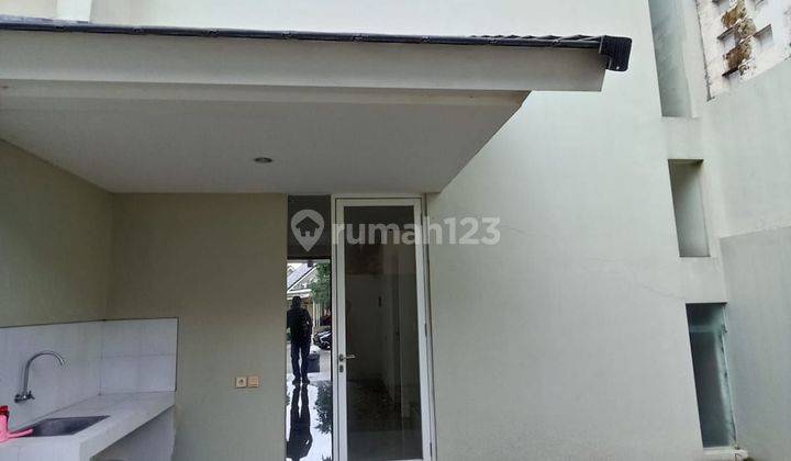 Rumah Mewag 2 Lantai Shm Baru  Citragrand Sambiroto Semarang  2