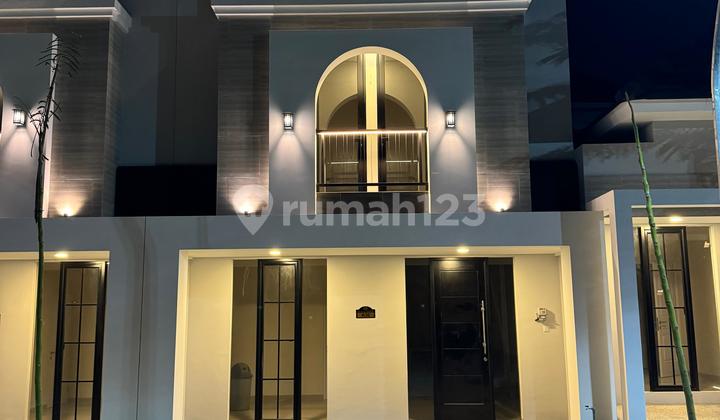 Rumah Mewah Di Siroto Banyumanik Semarang