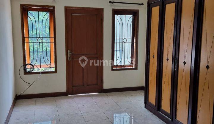 Disewakan Rumah Strategis Siap Pakai Di Cipete  1