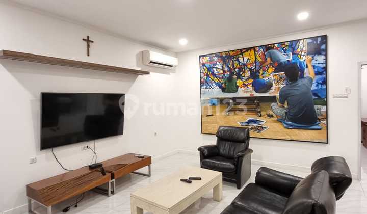 Dijual Rumah Area Senayan Super Strategis Dijual Rumah Area Senayan Super Strategis