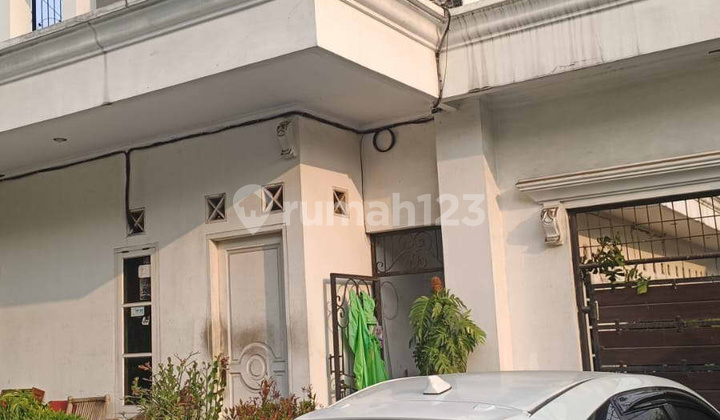Dijual Rumah Kos 16 Pintu Di Kebon Jeruk, Jakarta Barat 