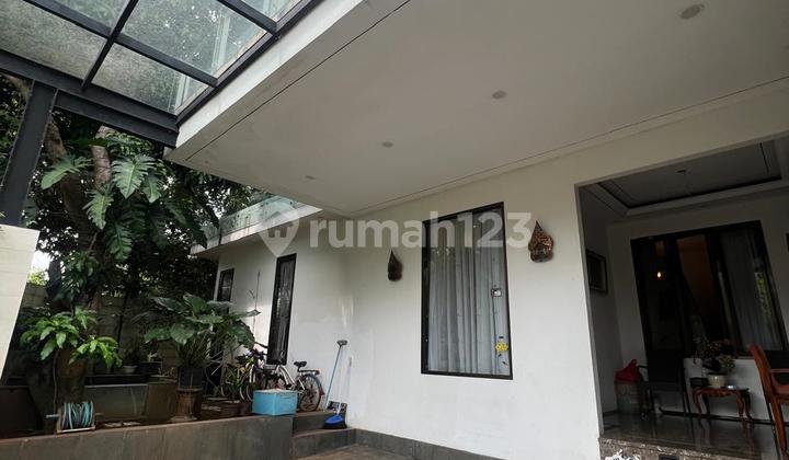 Rumah Bangunan Mandiri, Depan Taman, Bsd