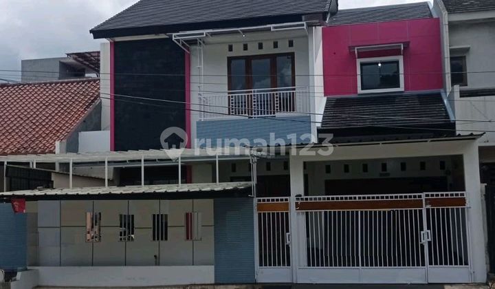 Rumah Bagus Bisa Untuk Usaha Strategis, Bsd 1