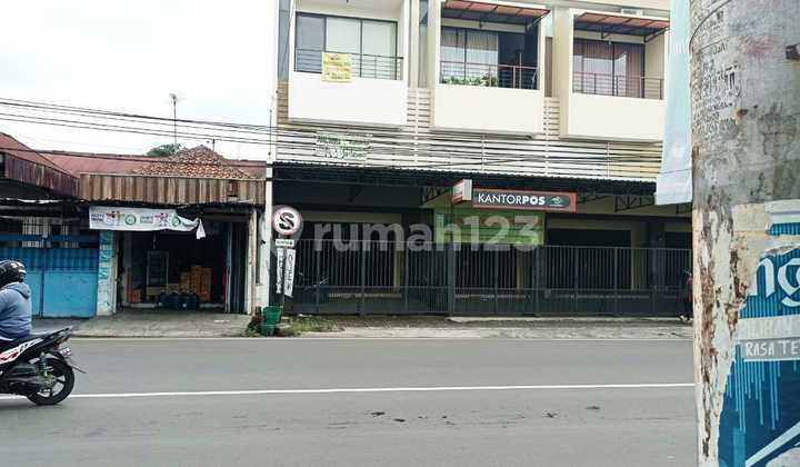 Good Kartasura Shop House, Sukoharjo Freehold Title 177 m2 2