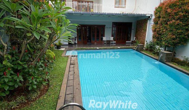 Rumah Asri 2 Lantai Ada Kolam Renang di Bintaro Sektor 3 Bintaro Plaza 1