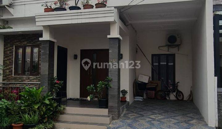 Rumah Cantik Siap Huni 5 Kamar Dalam Cluster Graha Bintaro 1