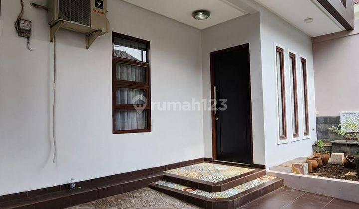 Rumah Dijual Di Sektor 9 Bintaro, 3 Lantai, Bagus Siap Huni 2