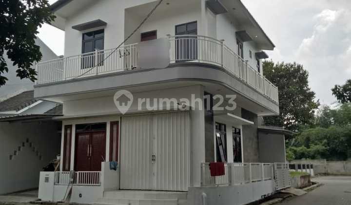 Nice House in Cendana Residence Pamulang South Tangerang