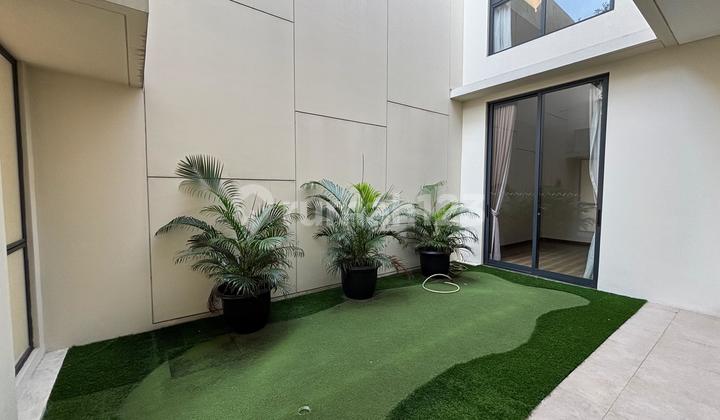 For Rent or Sale: Navapark House, tidy, strategic, move-in ready