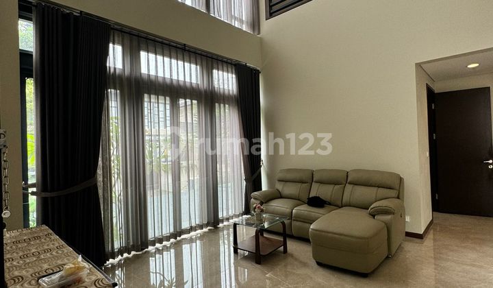 Semi-Furnished 2-Story House in Navapark Lancewood, Tangerang 2