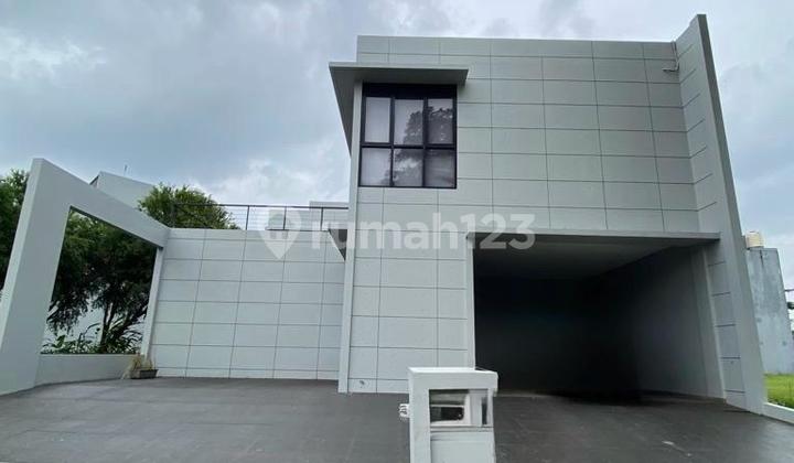 For Sale Spring Scarlet House, Modern Minimalist House, Lake View