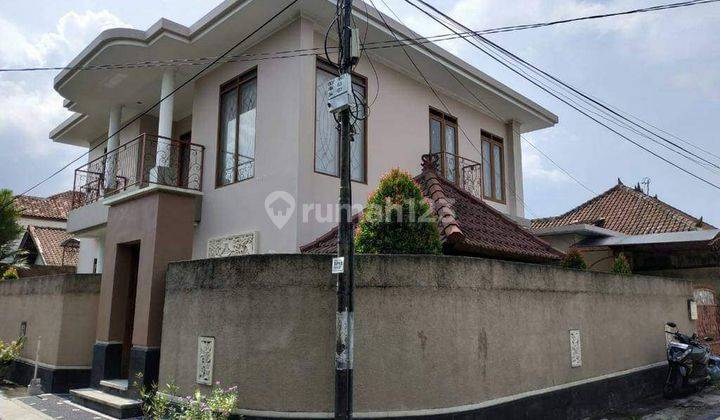 Rumah Tanah Luas Tengah Kota Denpasar Bali 1