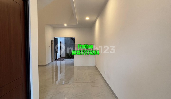 D25. New house in a complex, not flooded, access to Jatiwaringin toll road. 2