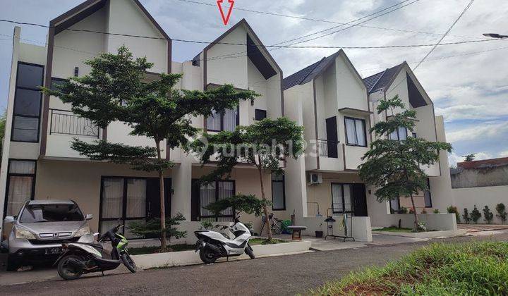 Rumah Baru Modern 2 Lt di Pamulang 1