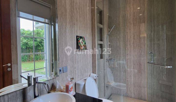 T409. Rumah Mewah Bernuansa Villa Di Veteran Area Jakarta Selatan 21