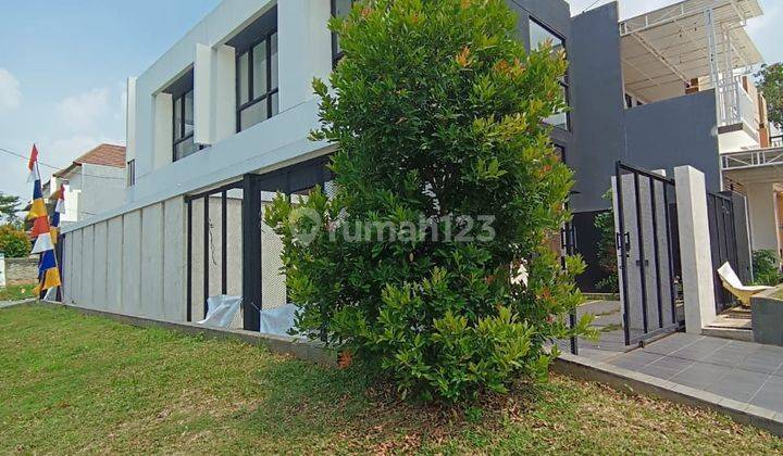 S583.rumah Baru 2,5lt Rooftop Akses Jln Lega Strategis di Cipadu  1