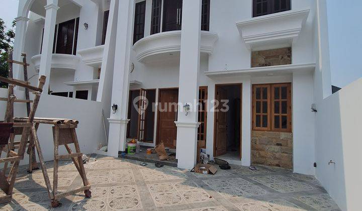 D34.rumah Baru 2 Unit Konsep Classic Dlm Komp Duren Sawit Jaktim 2