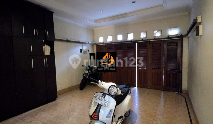 T83.Rumah Second Spec Bangunan Mewah Full Marmer Di Pondok Kelapa 2