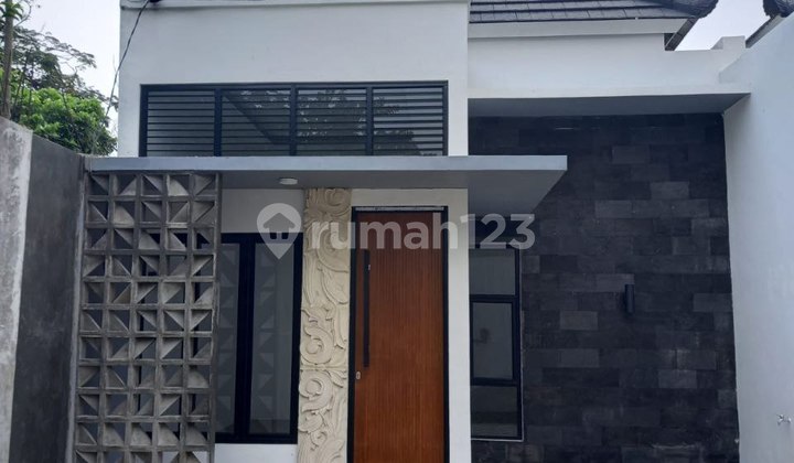 S724.rumah 1Lt Design Bali Konsep Tropical Lokasi Super Strategis