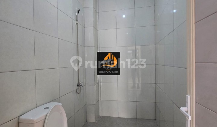 Th23.Rumah Baru akses tol Rawamangun-pulomas di Kayu putih Tengah 2