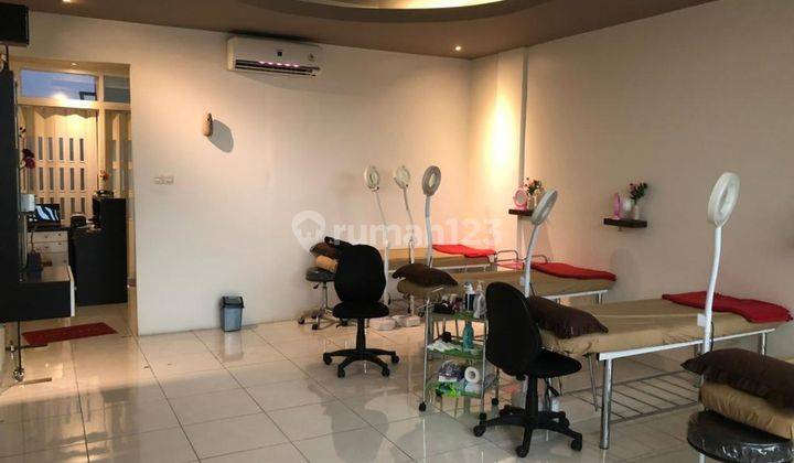 DISEWAKAN RUKO KEMANG LOKASI STRATEGIS EX MINIMARKET DAN KLINIK KECANTIKAN 2