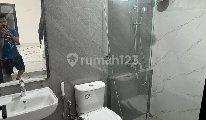 Dijual Rumah Baru Renovasi Di Griya Loka Bsd City Dijual Rumah Baru Renovasi Di Griya Loka Bsd City