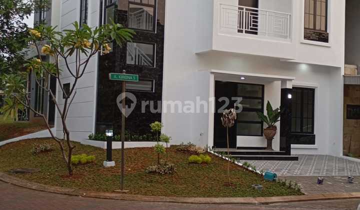 Rumah Baru Bagus Huk Di Nusa Loka Bsd City