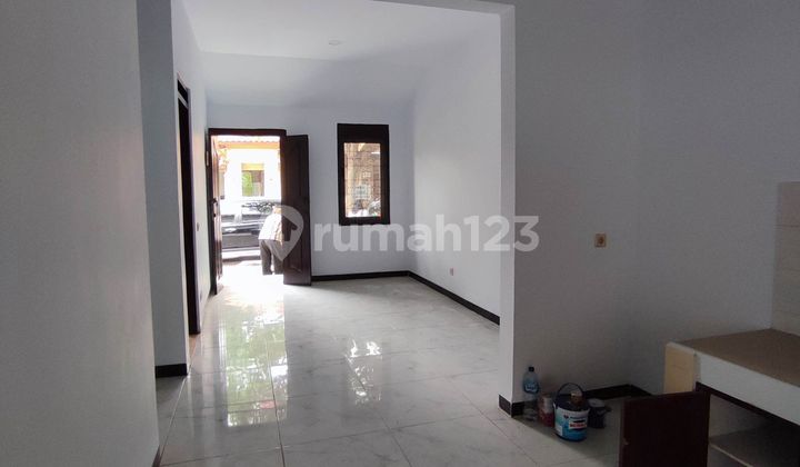 Rumah siap huni di lippo karawaci