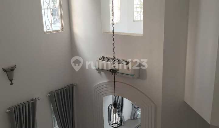 Good House Ready to Live Flood Free Strategic Location Near Toll Gate In North Lippo Karawaci 2