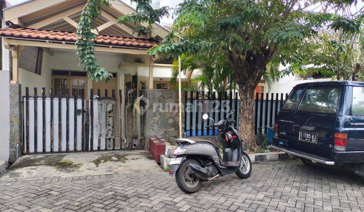 Rumah Kutisari Indah Dengan Row Jalan 3 Mobil. Cocok Untuk Rumah Tinggal Dan Rumah Kos. Dekat Kampus Petra, A. Yani, Tol Waru, Bandara Juanda 1