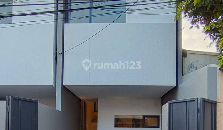 Rumah Baru Modern Minimalis 2 Lt. Hadap Timur, Row 2 Mobil, Daerah Lebak, Lebak Jaya, Kenjeran 2